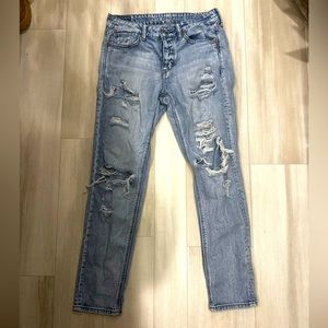 American Eagle Boyfriend low rise jeans